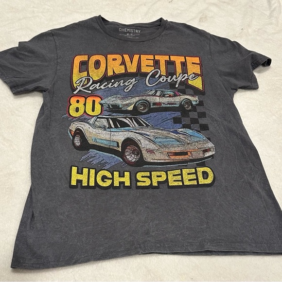 Chemistry Tops - Chemistry Heather Gray Graphic Tee with grey corvette coupe